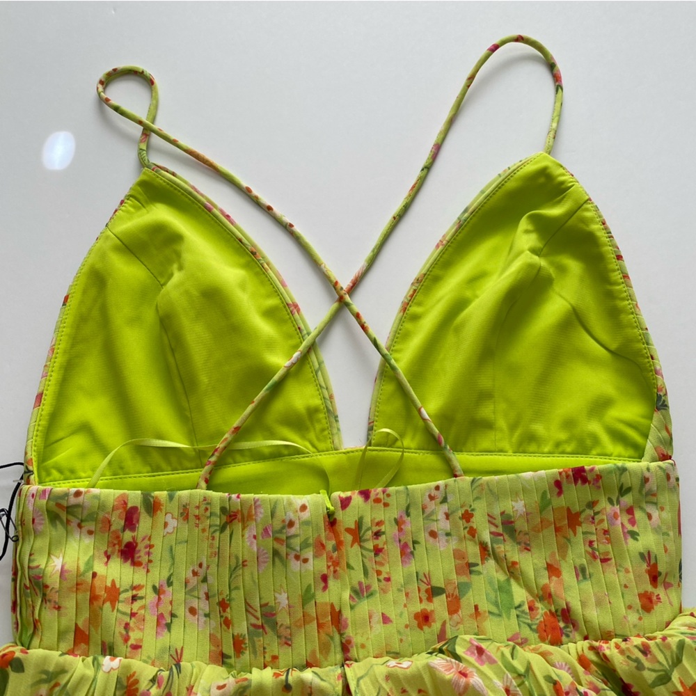 AMUR Women’s Nico Pleaded Floral Dress Size 0 Lime New - Picture 12 of 16
